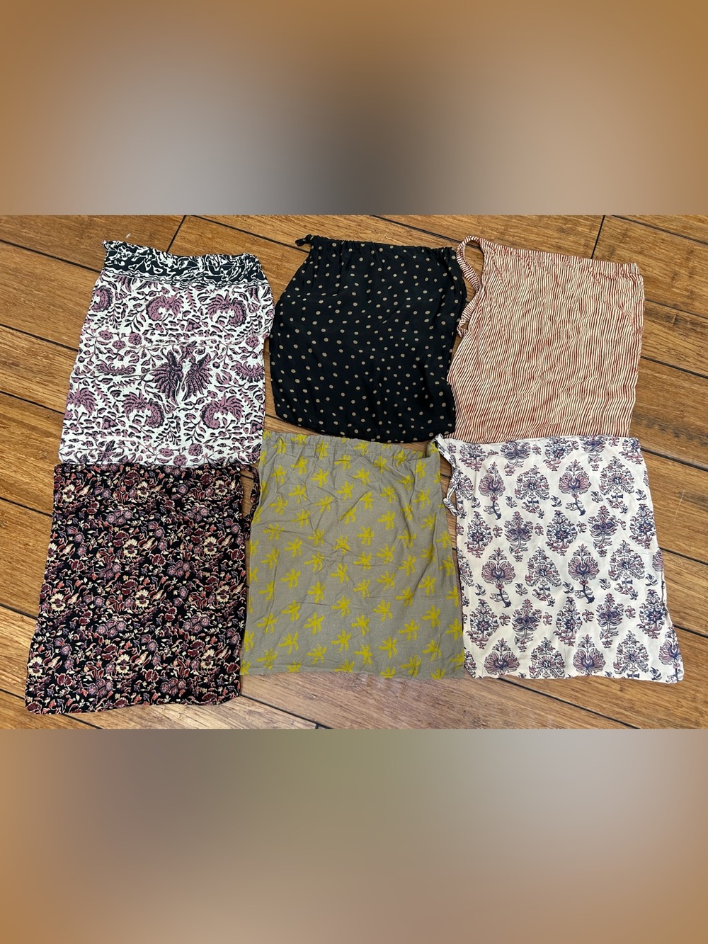 Natalie Martin set of 6 drawstring bags